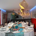 丰特斯旅馆 招待所 3*
